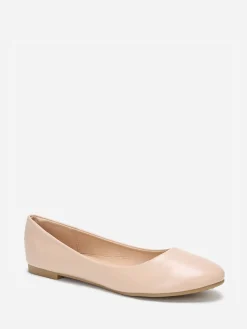 La Modeuse Ballerines à bout arrondi grandes tailles Beige