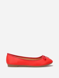 Sale La Modeuse Ballerines à bout rond et n艙ud Rouge