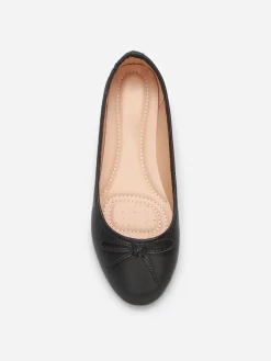 Discount La Modeuse Ballerines à bout rond et n艙ud Noir