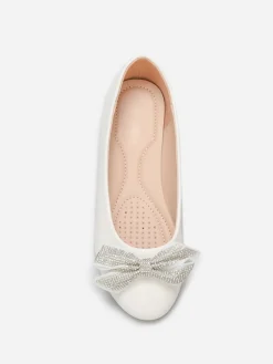 Sale La Modeuse Ballerines à noeud en strass Blanc