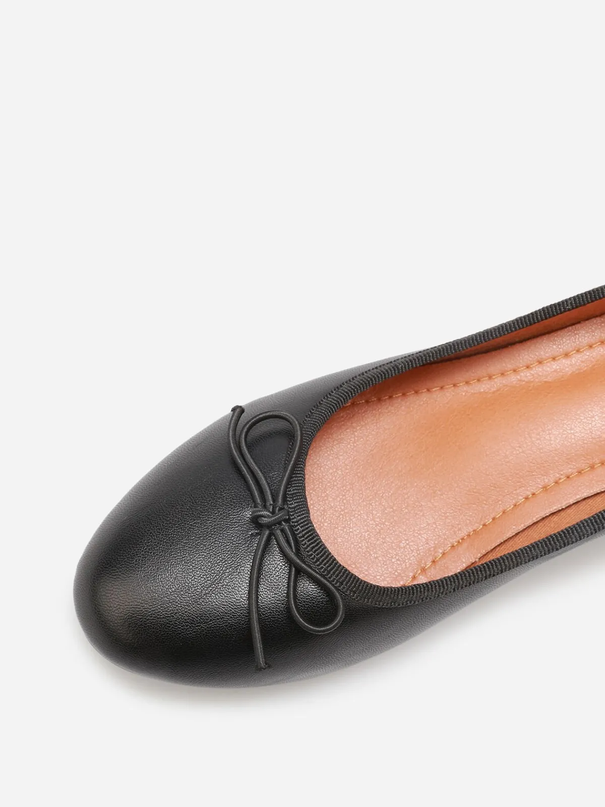 Outlet La Modeuse Ballerines à talon et noeud Noir