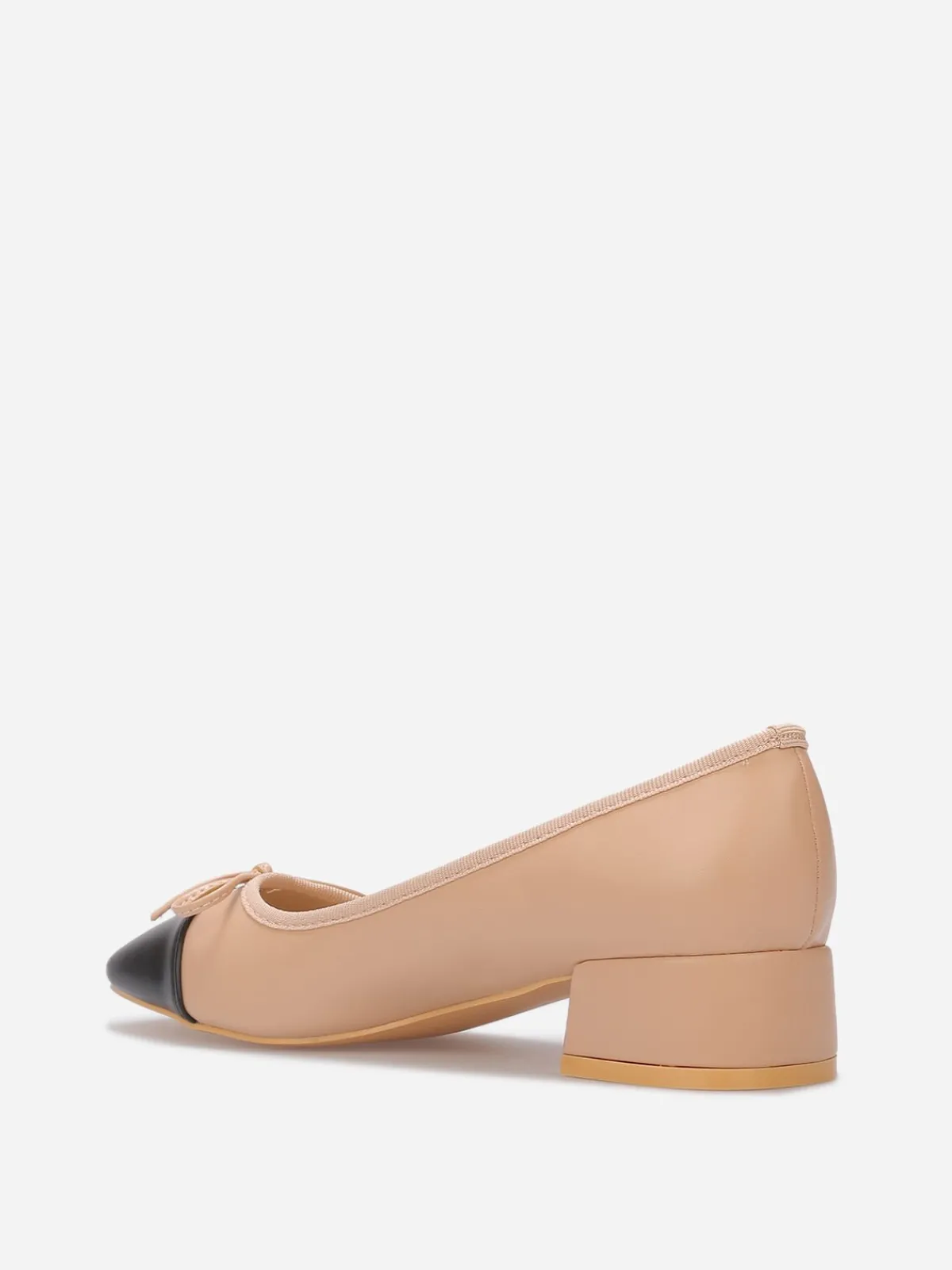 Online La Modeuse Ballerines bicolore à talon carré Beige