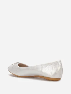 Discount La Modeuse Ballerines effet métallisé à n艙ud Argenté