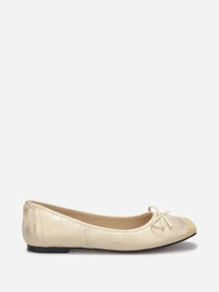 Outlet La Modeuse Ballerines multimatières à bout carré et n艙ud Doré