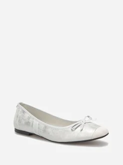 Clearance La Modeuse Ballerines multimatières à bout carré et n艙ud Argenté