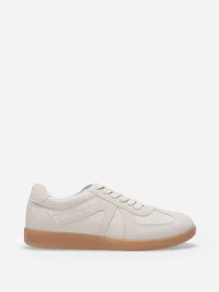 Discount La Modeuse Baskets à empiècements texturés Beige