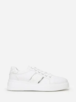 Outlet La Modeuse Baskets  avec empiècements imprimés Blanc