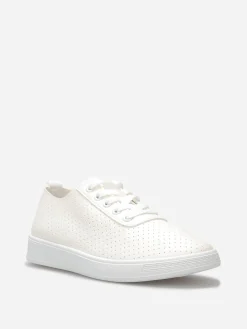 Hot La Modeuse Baskets basses ajourées Blanc