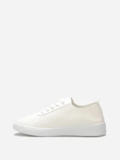 Hot La Modeuse Baskets basses ajourées Blanc