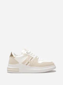 Online La Modeuse Baskets basses avec détails nubuck et toile Beige