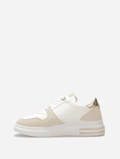 Online La Modeuse Baskets basses avec détails nubuck et toile Beige
