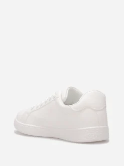 Discount La Modeuse Baskets basses basiques Blanc