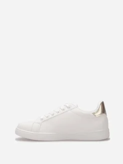 Outlet La Modeuse Baskets basses basiques Blanc/Doré