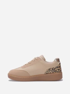 Outlet La Modeuse Baskets basses multi-matières Taupe