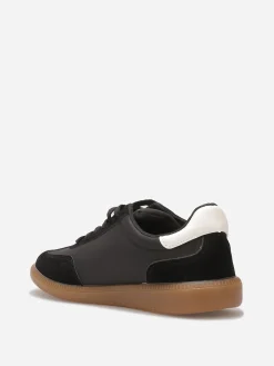 Clearance La Modeuse Baskets bi-matières à lacets Noir