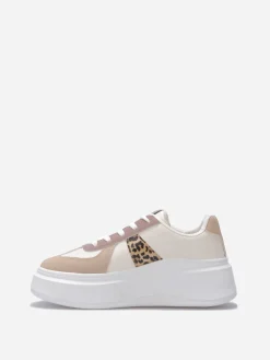 Online La Modeuse Baskets bi-matières à plateforme compensée Taupe