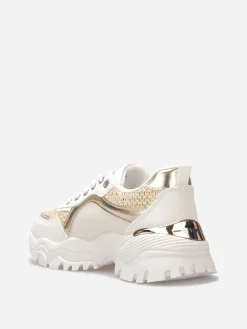 Outlet La Modeuse Baskets crantées multi-matières Blanc