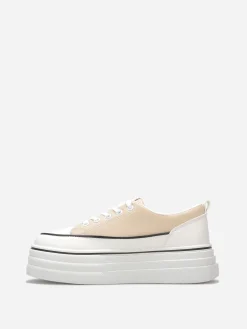 Clearance La Modeuse Baskets en simili à plateforme en relief Beige