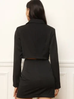 Online La Modeuse Blazer court avec col à revers Noir