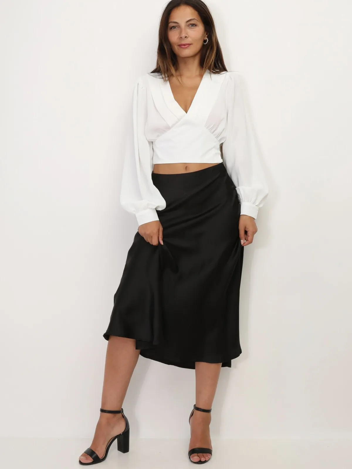 Sale La Modeuse Blouse courte à manches ballons Blanc