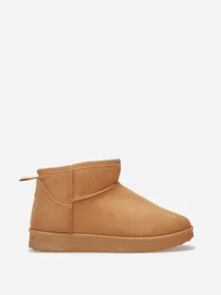 La Modeuse Boots basses en suédine fourrées Camel