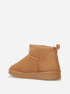 La Modeuse Boots basses en suédine fourrées Camel