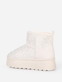 Online La Modeuse Boots fourrées à strass et plateforme Beige