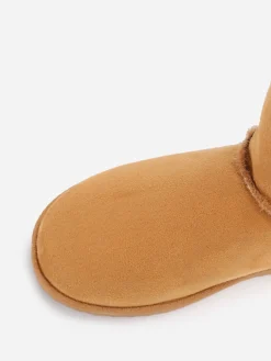 Best La Modeuse Boots fourrées en suédine à rubans Camel