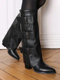 La Modeuse Bottes à revers et boucles Noir