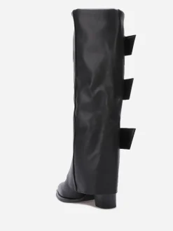 La Modeuse Bottes à revers et boucles Noir