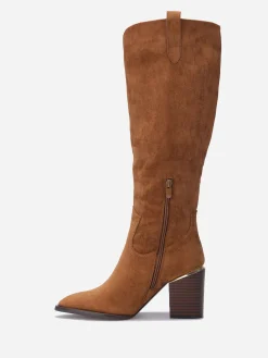 New La Modeuse Bottes en suédine avec pièce métallique Camel