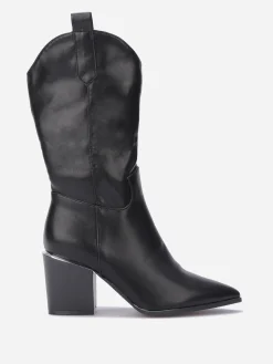 Hot La Modeuse Bottes pointues à détail métallique Noir