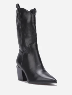 Hot La Modeuse Bottes pointues à détail métallique Noir