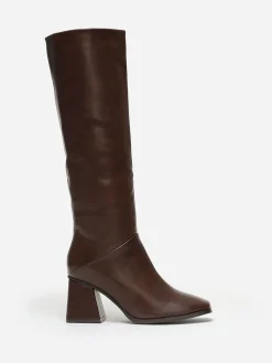 La Modeuse Bottes talon trapèze et bout carré Marron