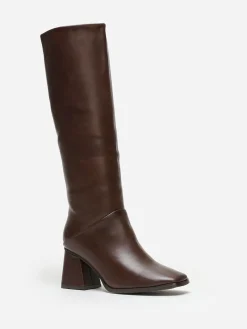 La Modeuse Bottes talon trapèze et bout carré Marron