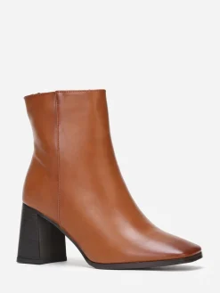 Online La Modeuse Bottines à bout carré et large talon Camel