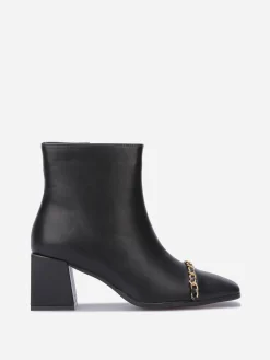 Best La Modeuse Bottines à talon avec chaîne dorée Noir