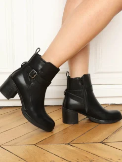 La Modeuse Bottines à talon carré avec boucle Noir
