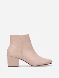 Online La Modeuse Bottines à talon et bout rond Taupe