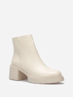 Online La Modeuse Bottines à talon et semelle crantés Beige