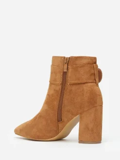 Clearance La Modeuse Bottines avec boucle ornée de strass Camel