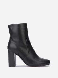 Discount La Modeuse Bottines basiques en simili à talon Noir