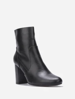 Discount La Modeuse Bottines basiques en simili à talon Noir