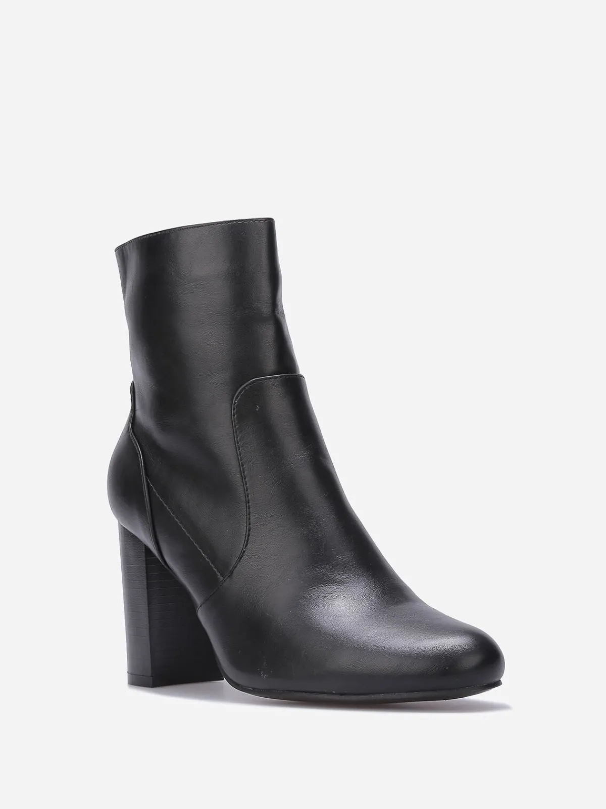 Discount La Modeuse Bottines basiques en simili à talon Noir