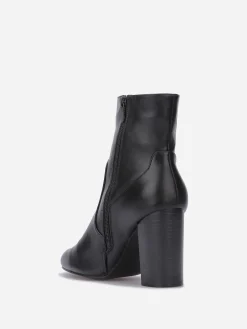 Discount La Modeuse Bottines basiques en simili à talon Noir