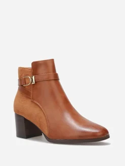 Hot La Modeuse Bottines bi-matière avec boucle dorée Camel
