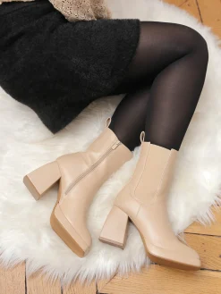 Hot La Modeuse Bottines chelsea à plateforme Beige