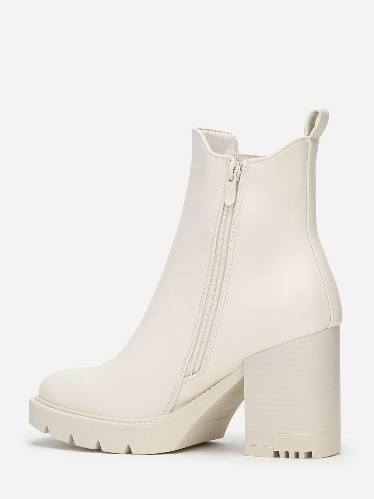 Discount La Modeuse Bottines Chelsea à talon cranté Beige