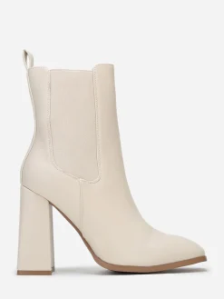 Sale La Modeuse Bottines chelsea carrées à talon Beige