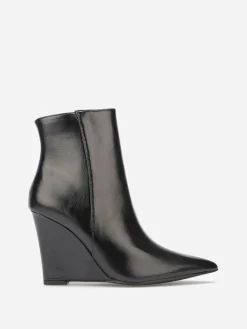 Sale La Modeuse Bottines compensées en simili Noir